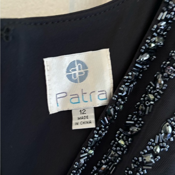 Navy Patra gown. New With Tags. Size 12. - Picture 5 of 6